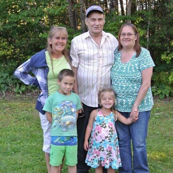 Meet your Posher, Cassandra - Picture 1 of 1